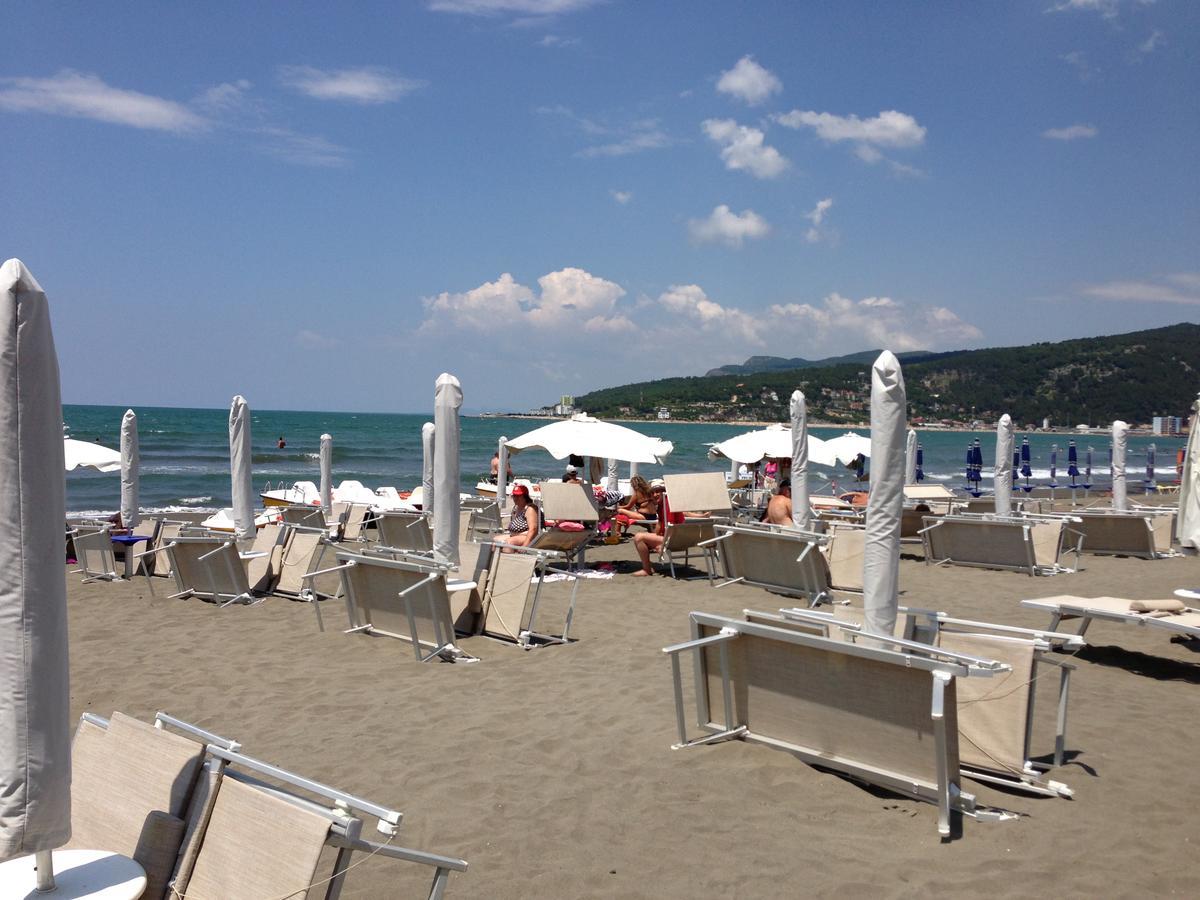 Hotel Alba Shëngjin Exterior foto